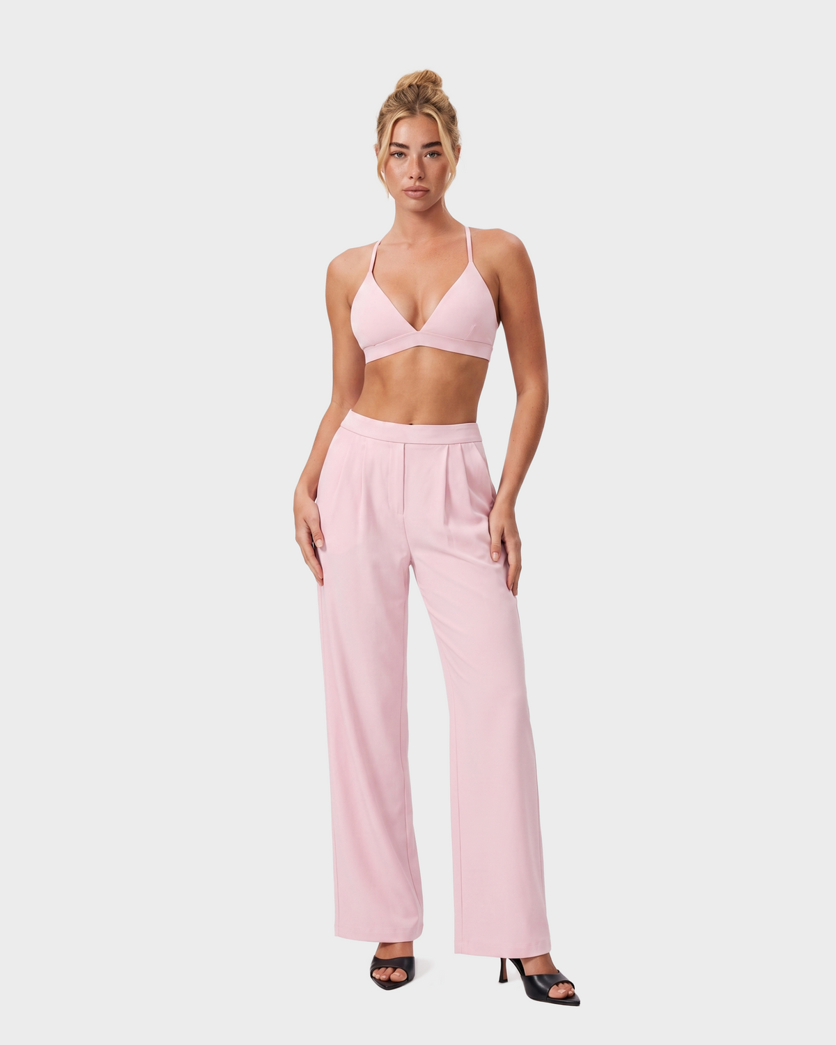Nola Sports Bra & Straight Leg Pant Set - Pink