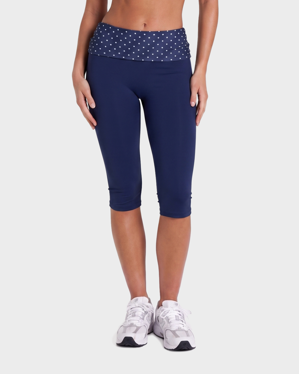 Poppy Sports Bra + Capri Leggings Set
