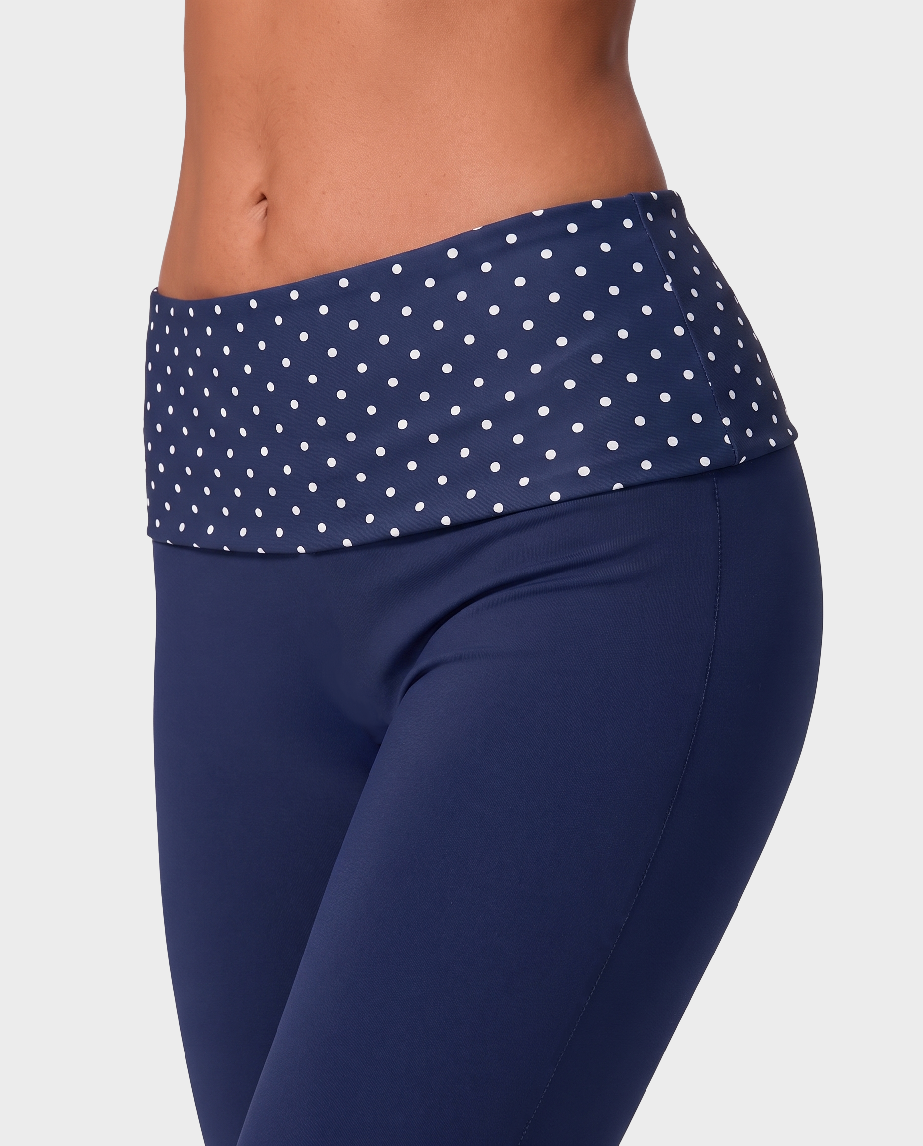 Poppy Sports Bra + Capri Leggings Set