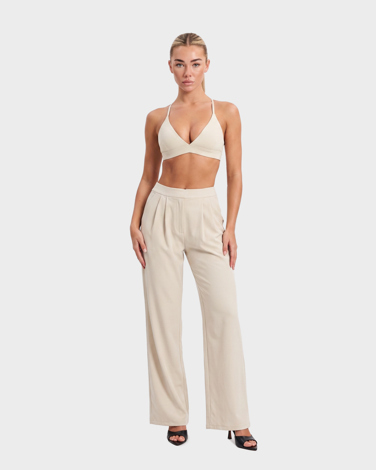 Nola Sports Bra & Straight Leg Pant Set - Cream