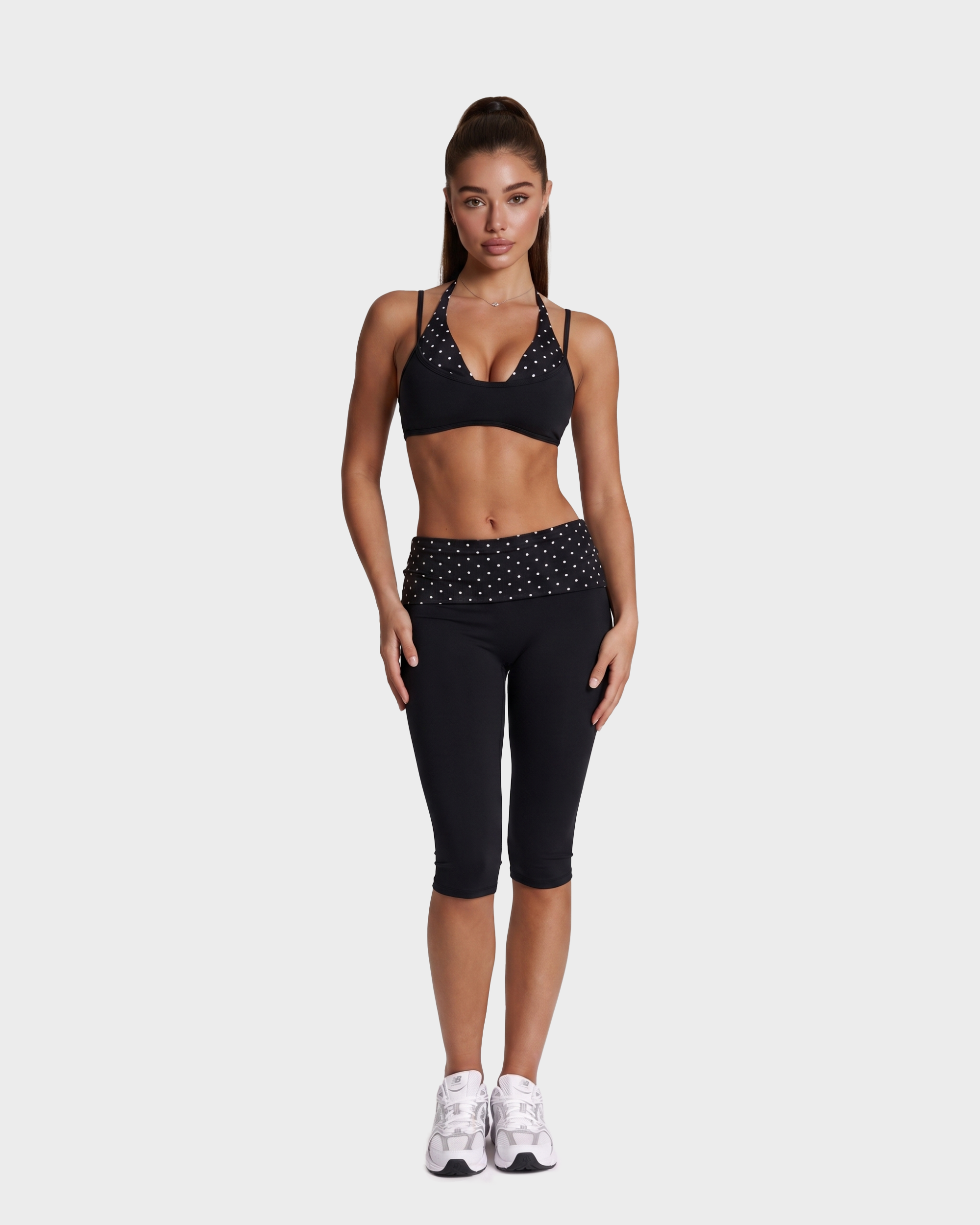 Poppy Sports Bra + Capri Leggings Set