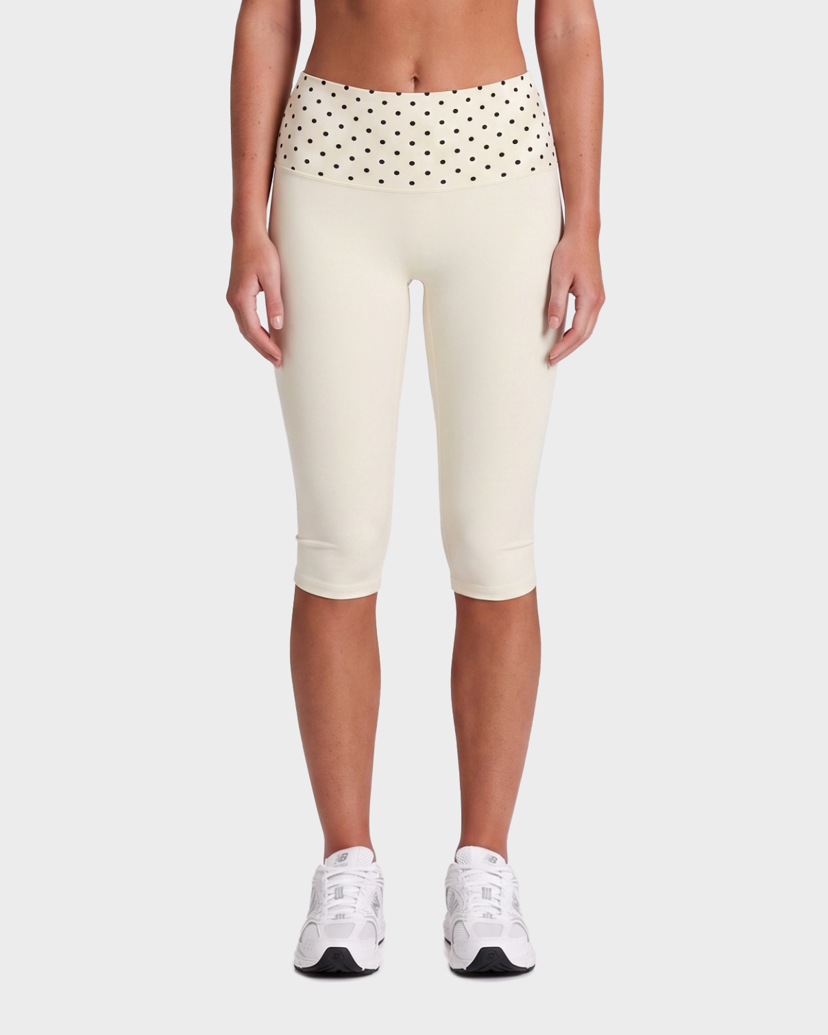 Poppy Sports Bra + Capri Leggings Set