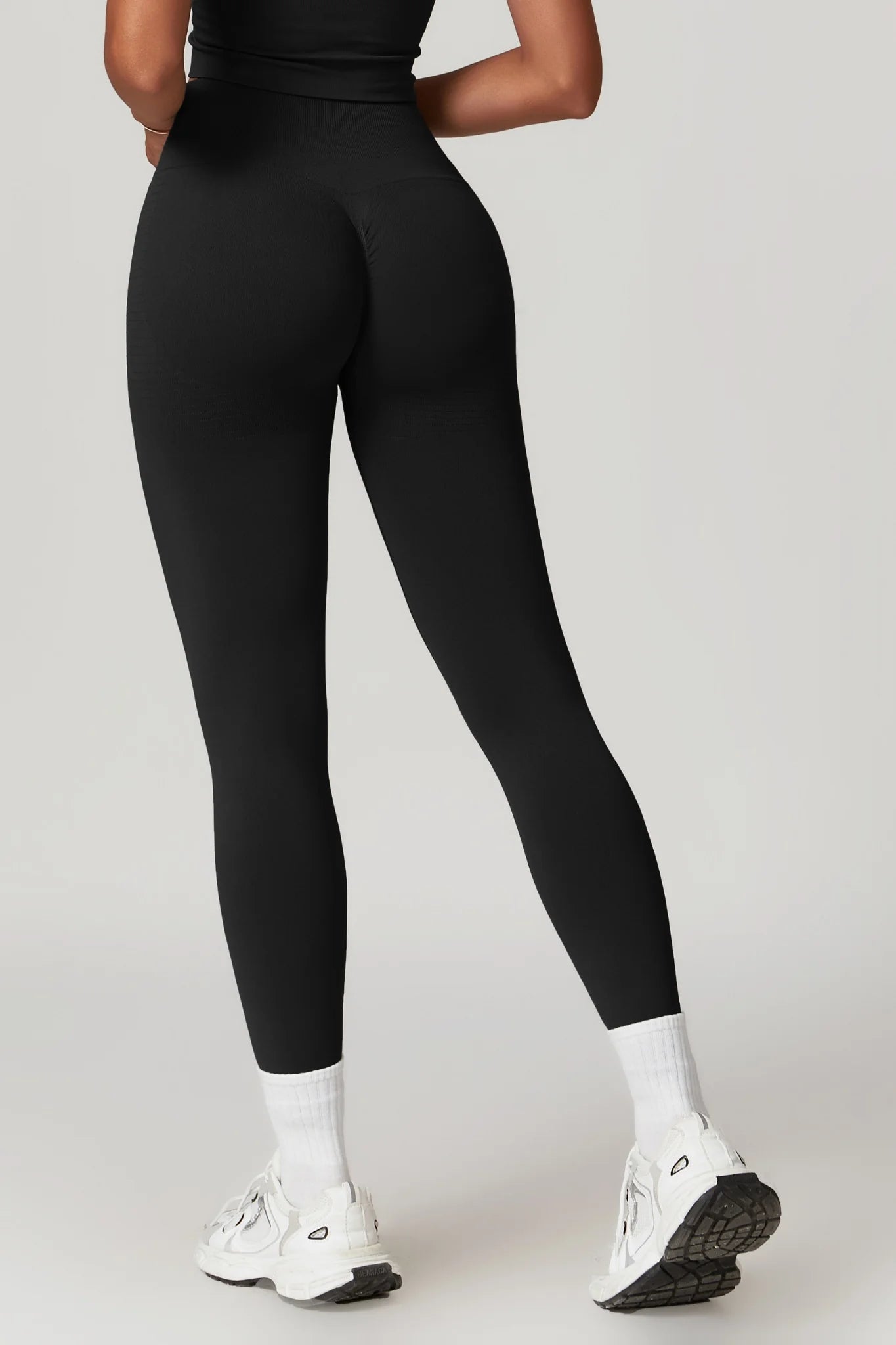 Chloe Halterneck Top & Leggings Set - Black